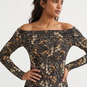 H&M Off the Shoulder Floral Blouse Black Ochre Yellow Long Sleeve Stretch Top S